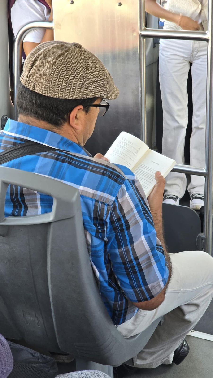 Citybus fortalece la cultura a través de “Lecture-ando”
