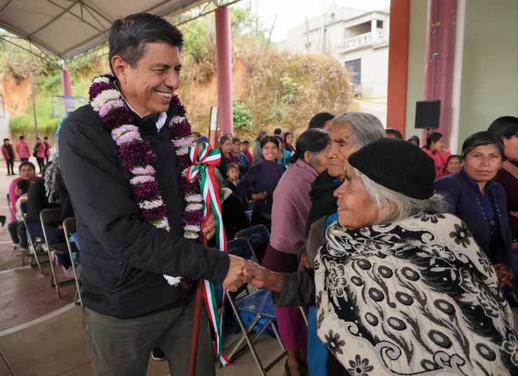 Con programas y servicios, Gobierno de Oaxaca revierte rezago de San Marcial Ozolotepec