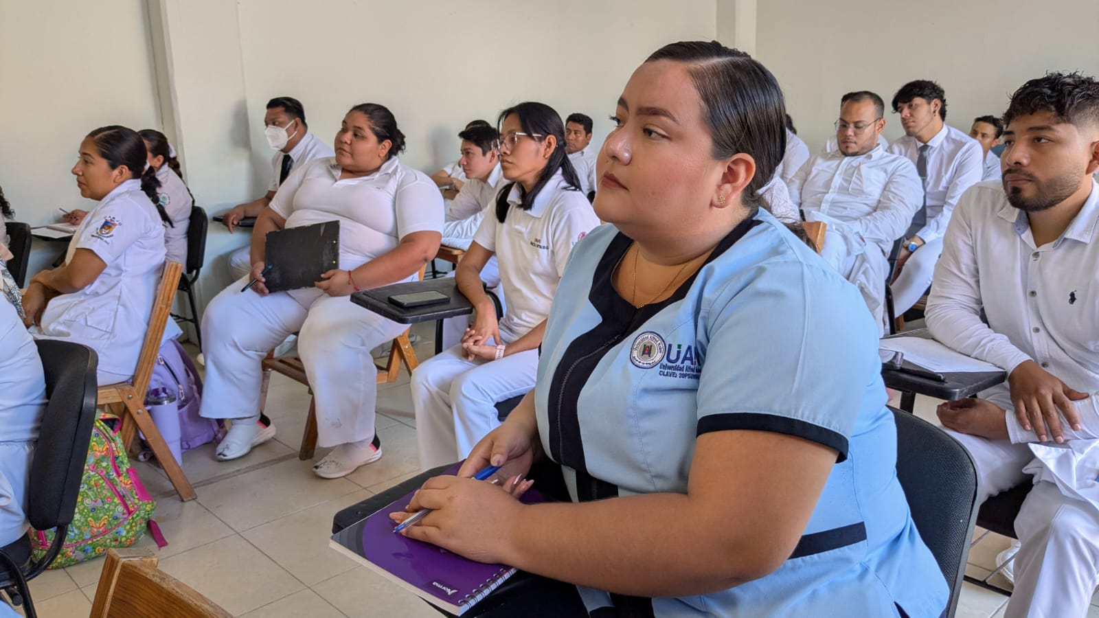 Refuerzan atención médica en el Istmo con pasantes de servicio social