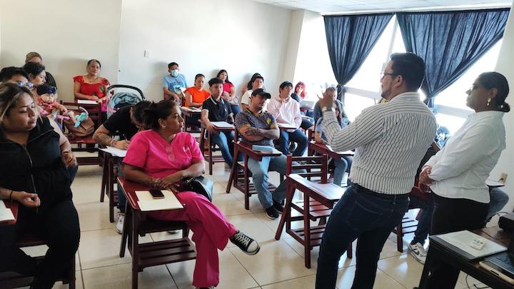 Regula SSO a personas tatuadoras, micropigmentadoras y perforadoras en Tuxtepec