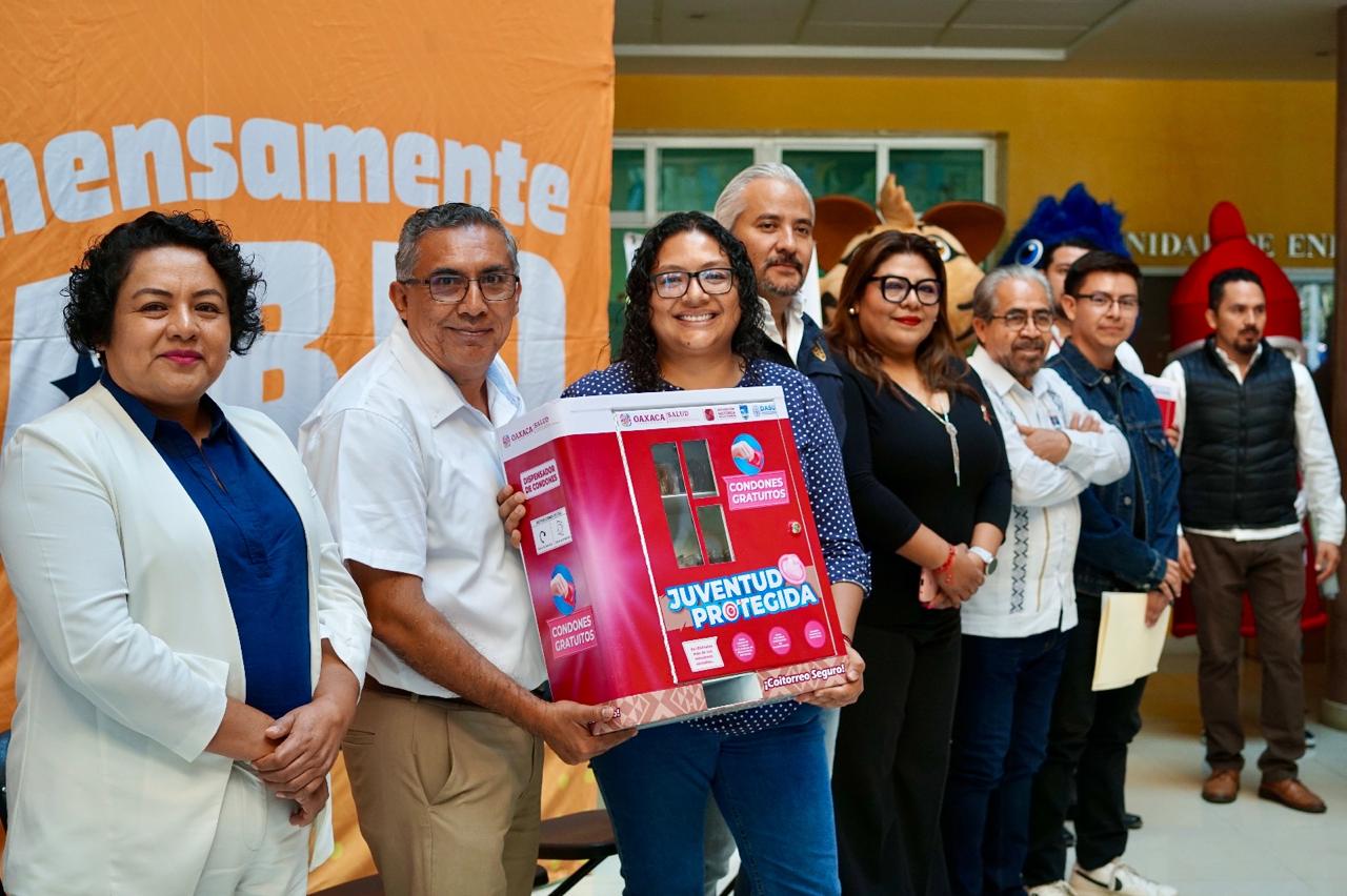 Suman esfuerzos SSO y UABJO en favor de la juventud universitaria