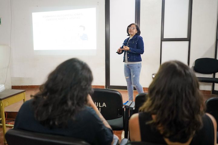 Refuerza SSO capacitaciones a personal de centros de tatuajes