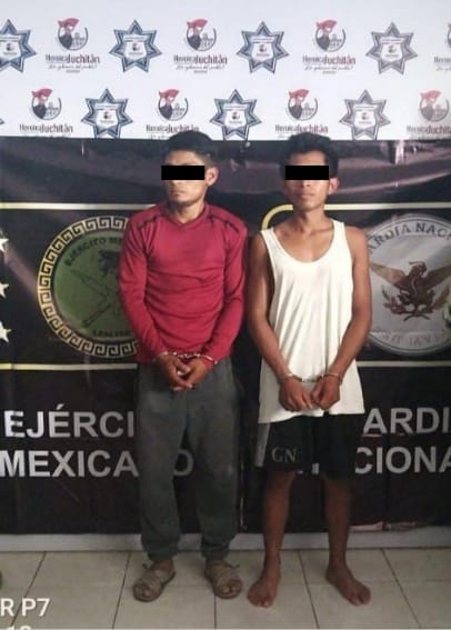 En operativo Juchitán Seguro, SSPC detiene a dos masculinos que portaban presuntas drogas