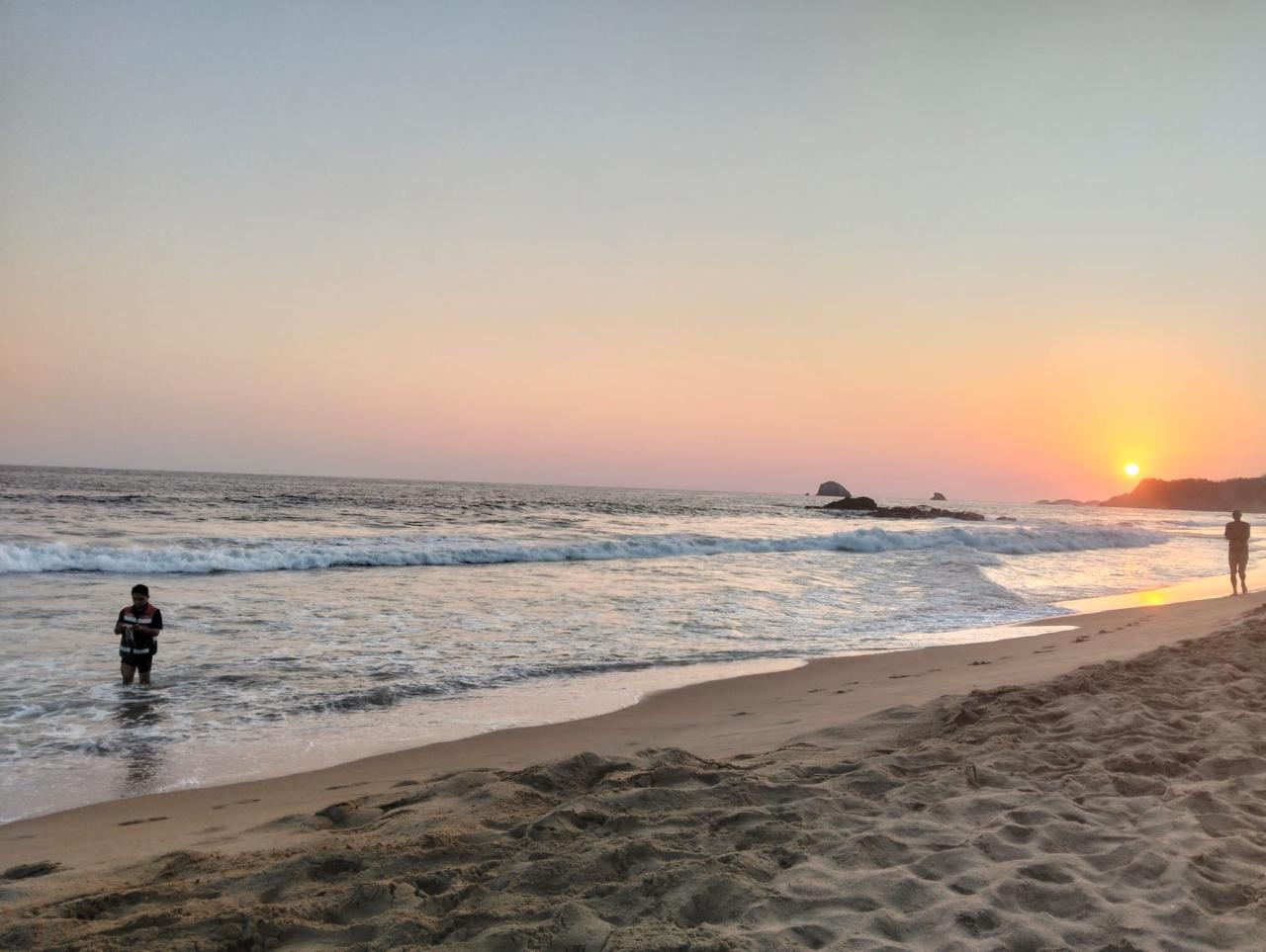 Playas de Oaxaca, limpias y listas para recibir vacacionistas: SSO