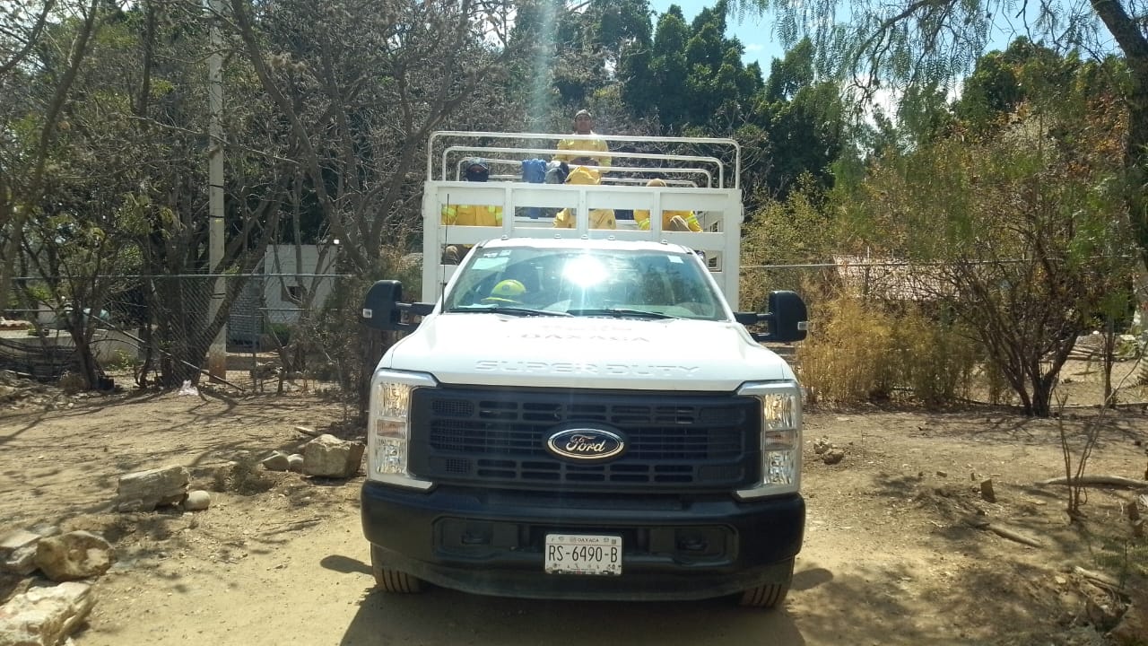 Atiende Coesfo incendio forestal en el Cerro del Crestón
