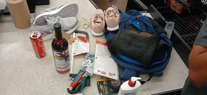 Acusado de intento de robo en supermercado de la ciudad capital fue detenido por la Policía Estatal