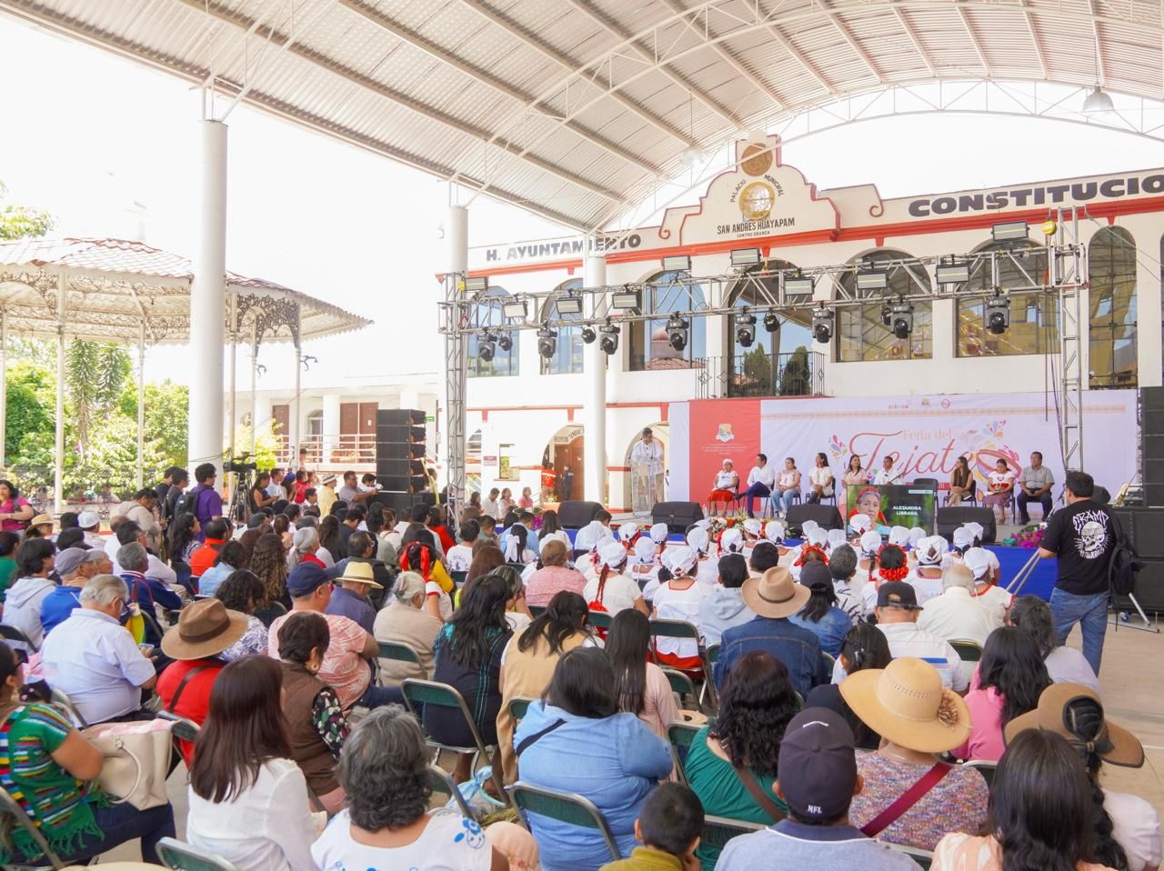 Recibe certificación Hecho en Oaxaca la Unión de Productores de Tejate Sabor a Huayápam A.C.