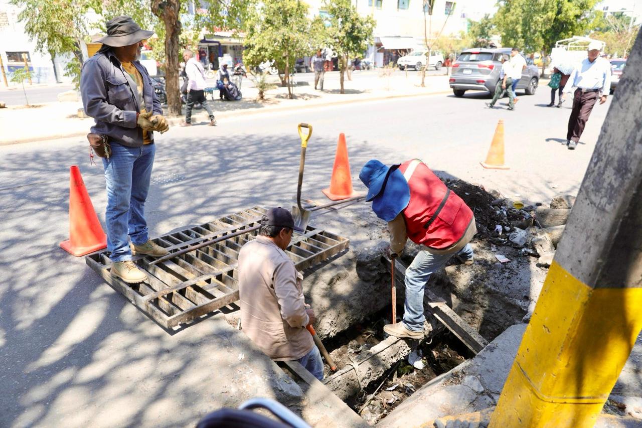 Refuerza Soapa labores de limpieza y desazolve en infraestructura pluvial