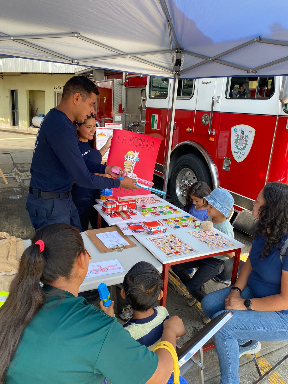 Celebra HCBO a la niñez oaxaqueña con jornada de prevención