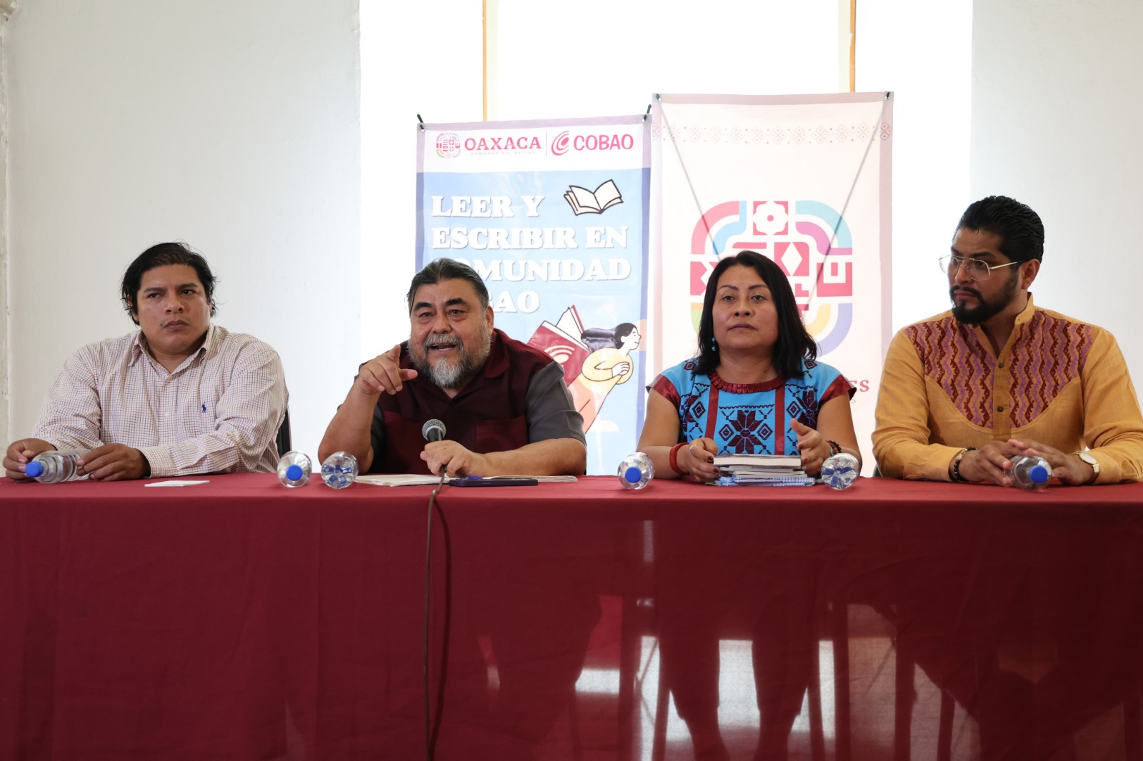 Presentan Seculta y Cobao campaña «Libros de Mano en Mano»