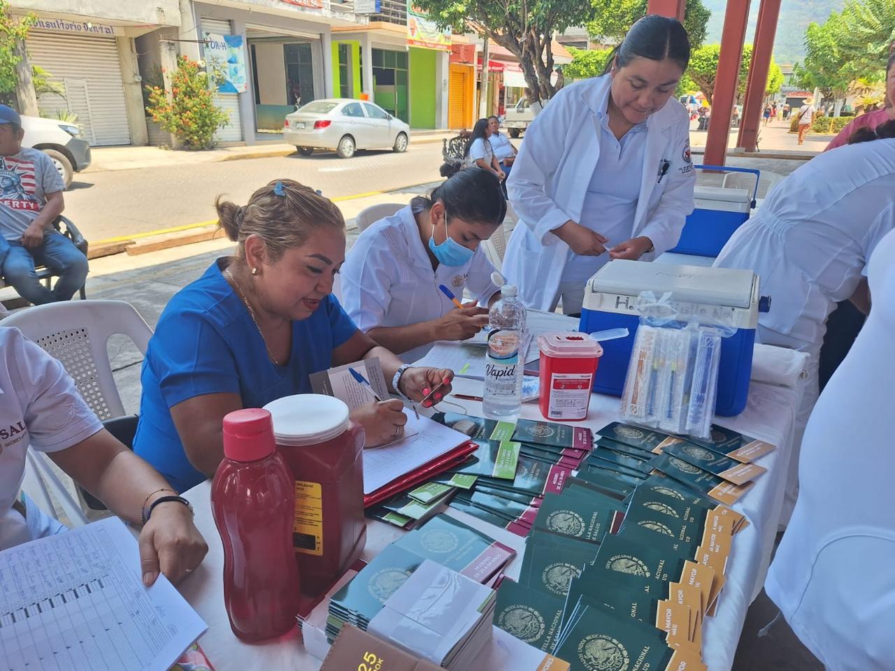 Supera Oaxaca en más de 100% la meta de la Primera Semana Nacional de Vacunación: SSO