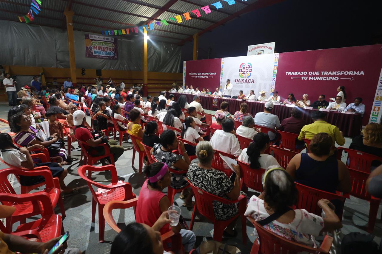 Con inversión de 20 mdp, Salomón Jara apoya el desarrollo de San Andrés Huaxpaltepec