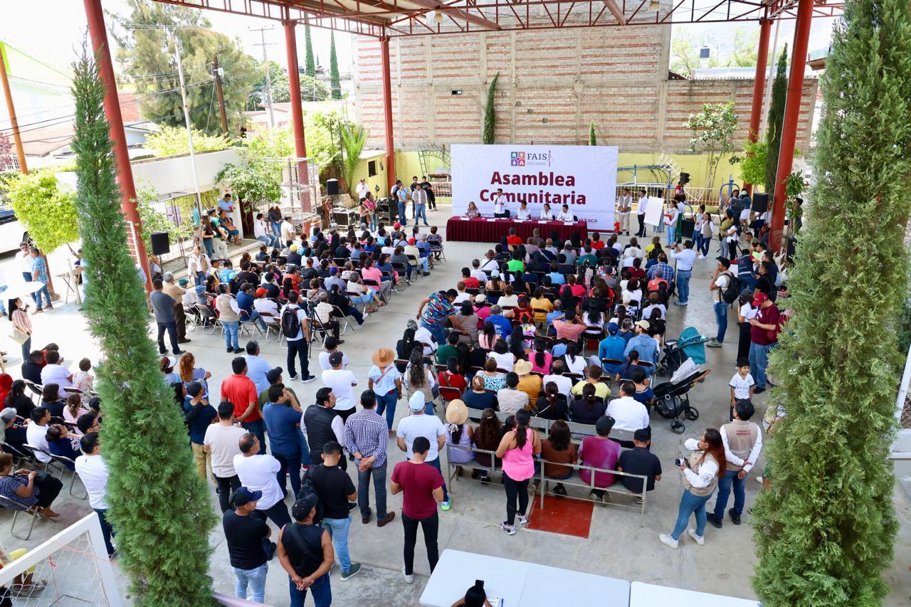 Instala Salomón Jara Asambleas Comunitarias en Oaxaca de Juárez para participación ciudadana directa en obra pública