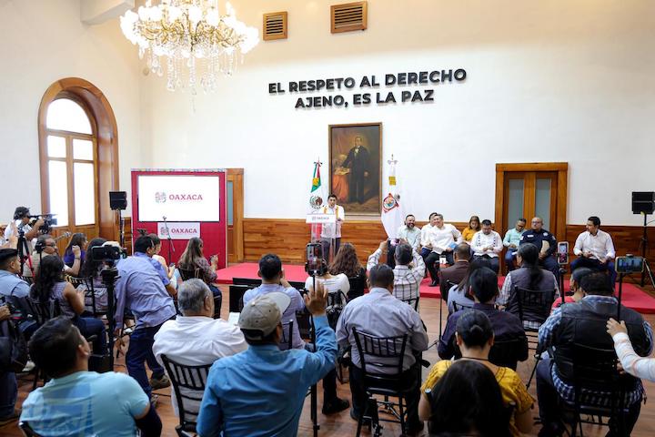 Exhorta Gobernador de Oaxaca a investigar y sancionar campaña contra elecciones del Poder Judicial