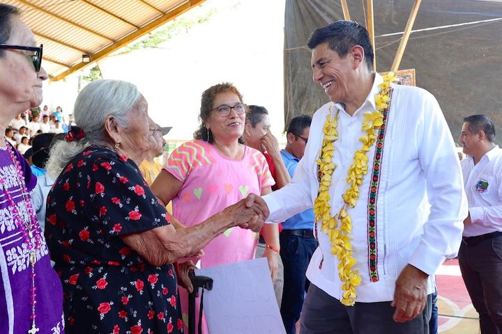 Con 19 mdp, Salomón Jara Cruz impulsa una auténtica transformación en San Pedro Atoyac