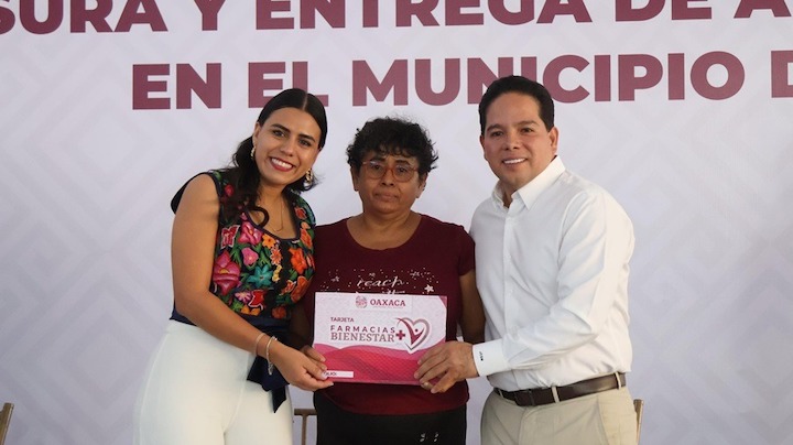 Con Cayapadu Lii, Gobierno de Oaxaca atiende a más de 3 mil personas en Santa Lucía del Camino