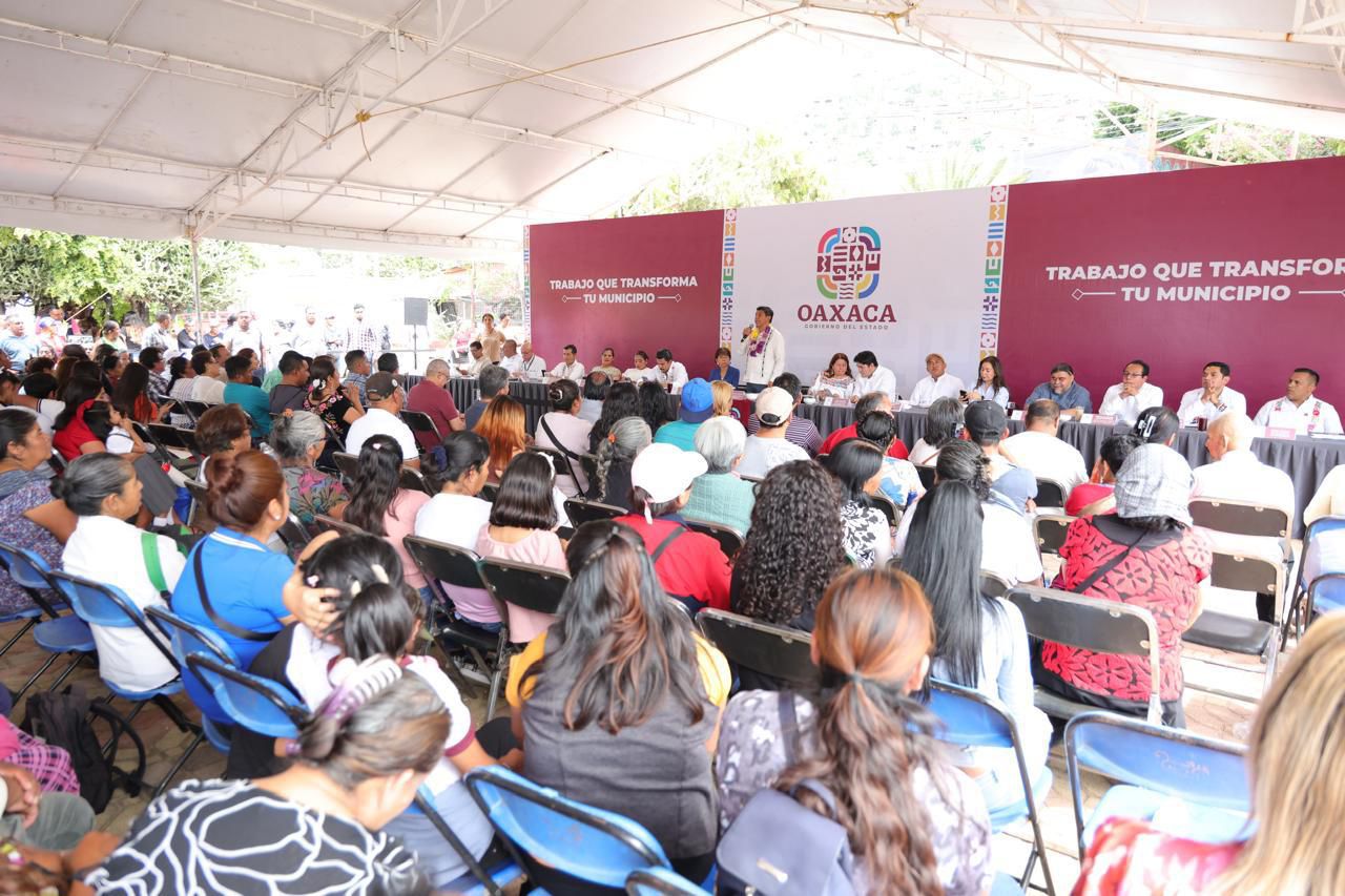 Invierte Gobierno Estatal 3.8 mdp en infraestructura educativa de San Juan Chapultepec