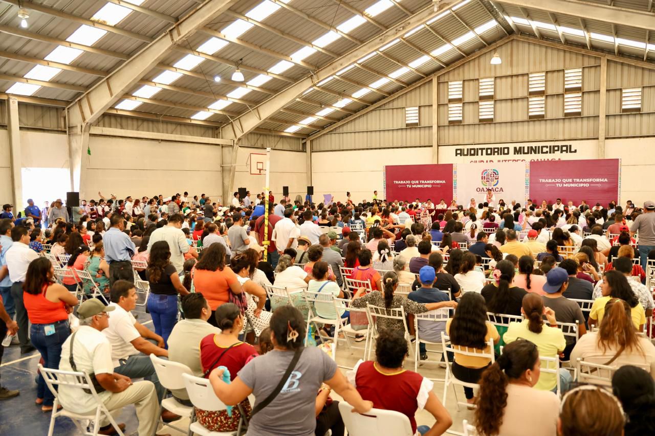 Destina Salomón Jara 37 mdp para impulsar el desarrollo de Ciudad Ixtepec