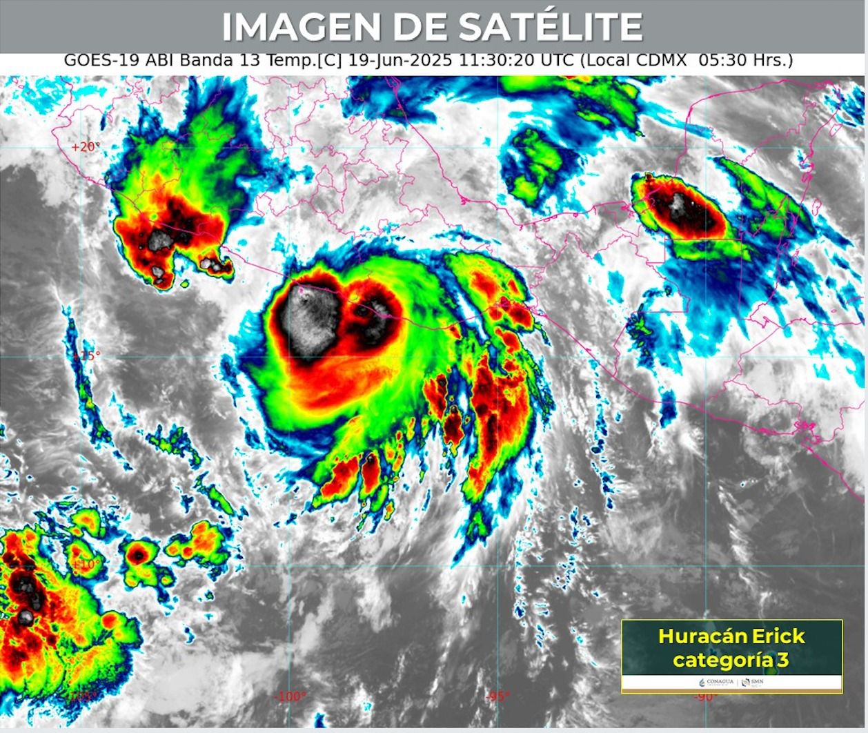Impacta huracán Erick como categoría 3 en Santiago Pinotepa Nacional