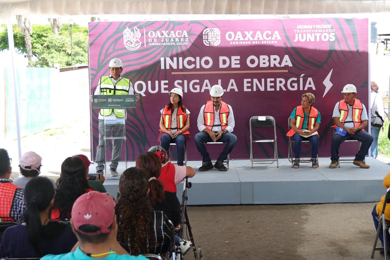 Arranca Gobernador de Oaxaca construcción de vialidad en Pueblo Nuevo