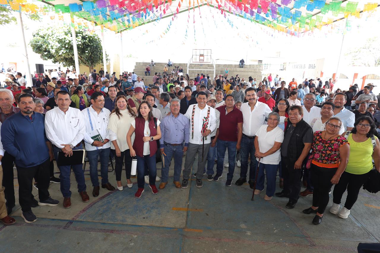 Anuncia Jara Cruz pisos firmes y obras públicas para el desarrollo de Trinidad de Viguera