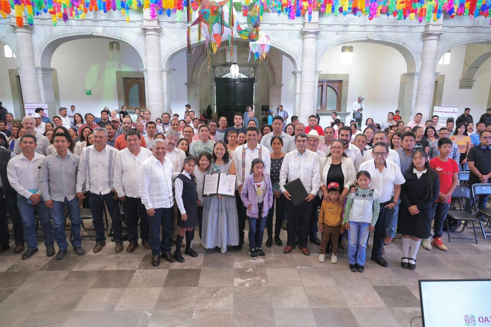 Complementa Salomón Jara alimentación de infancias con productos del mar en desayunos escolares