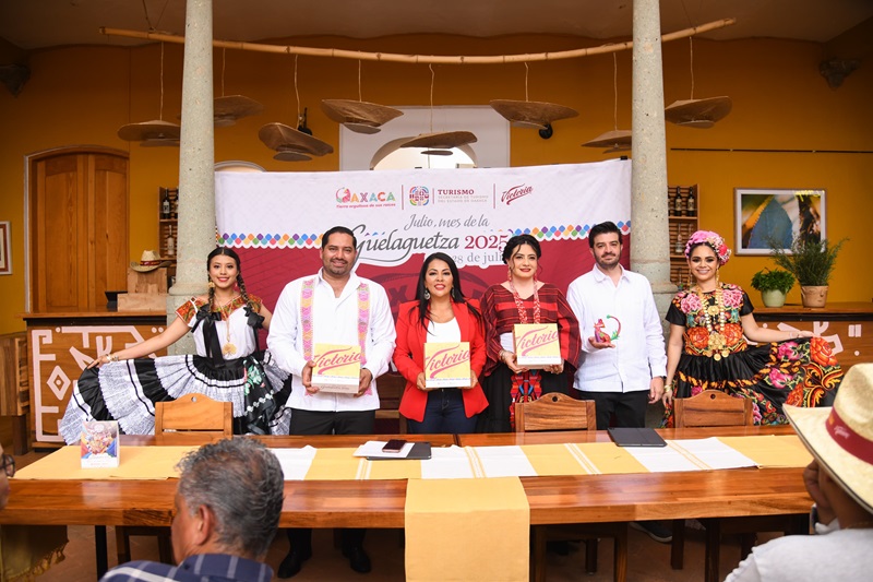 Presenta Sectur Oaxaca y Grupo Modelo edición especial del latón Victoria de la Guelaguetza 2025