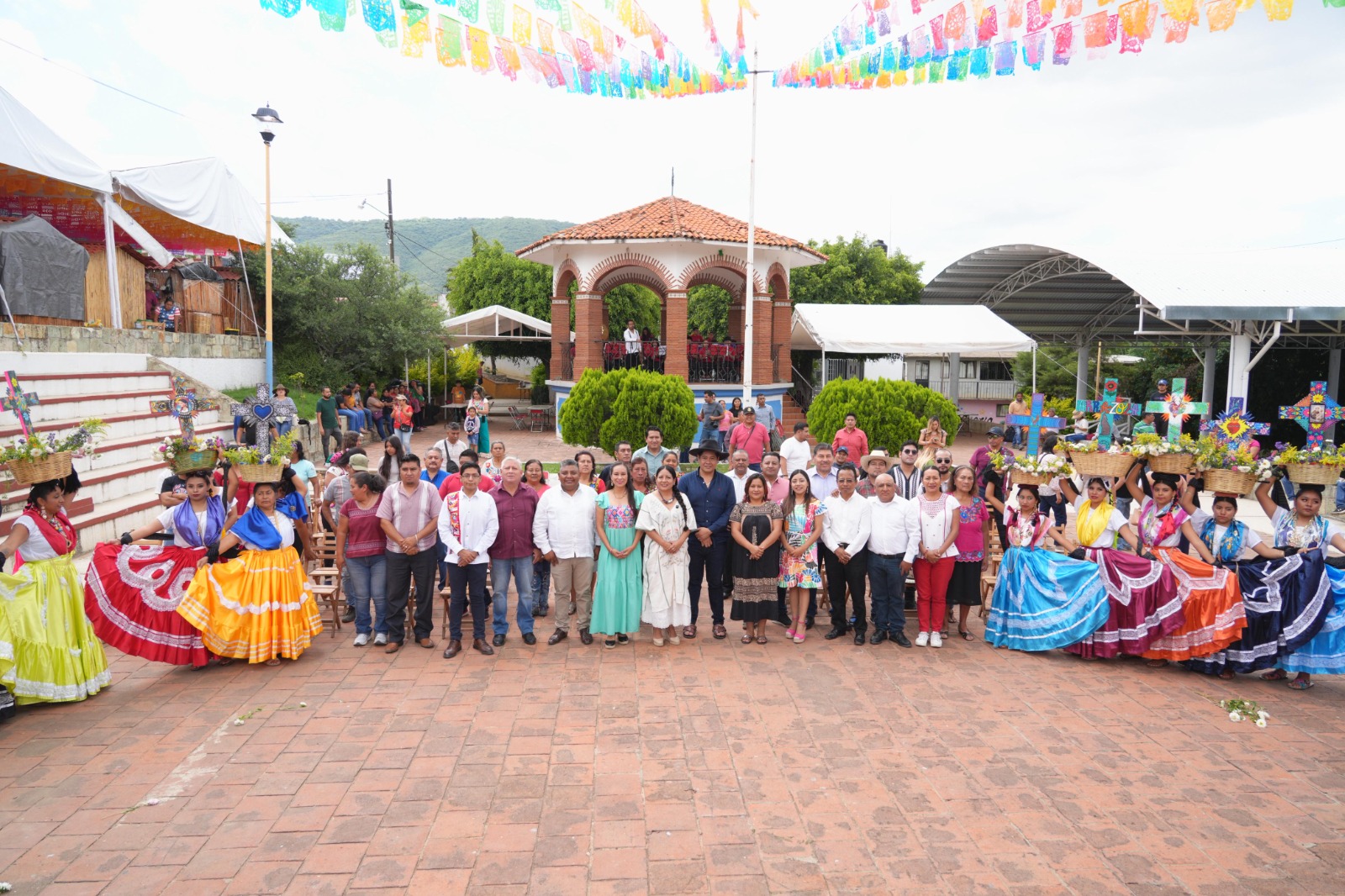 Celebra San Antonio Arrazola la Guelaguetza 2025 con Expo Feria Artesanal de Alebrijes