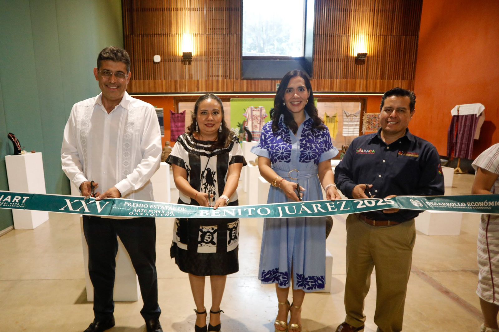 Reconoce Gobierno de Oaxaca a 51 artesanas y artesanos oaxaqueños en el XXV Premio Estatal de Arte Popular “Benito Juárez”