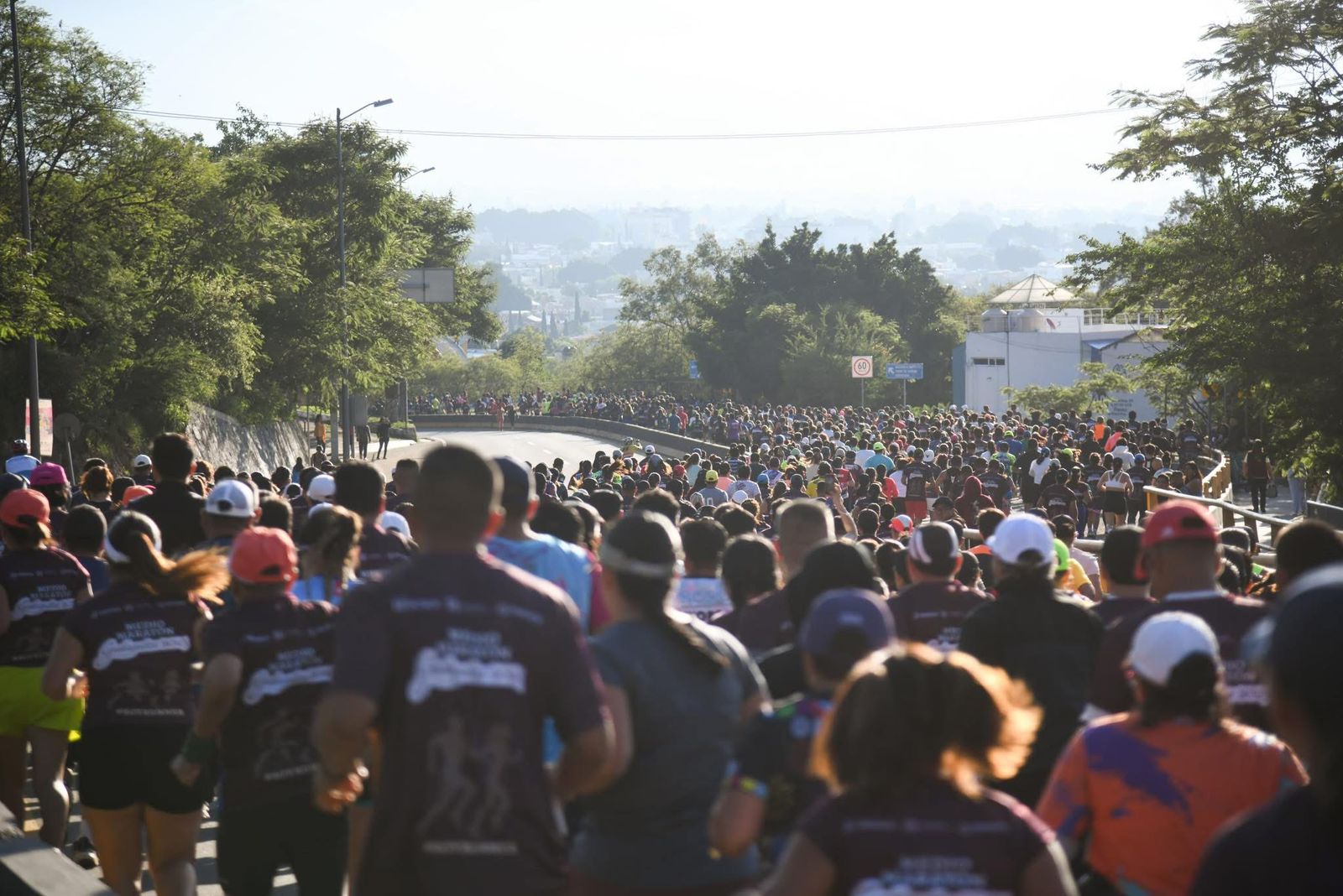 Vive Oaxaca una fiesta deportiva con el Medio Maratón Guelaguetza 2025