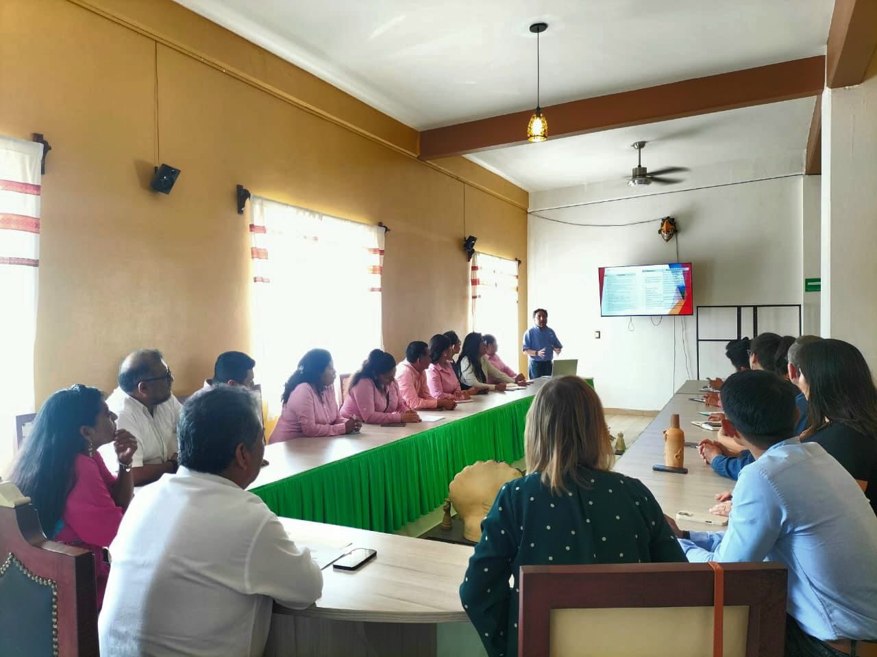 Trabajan en sinergia gobiernos de Oaxaca y Francia en proyectos de gestión territorial sostenible