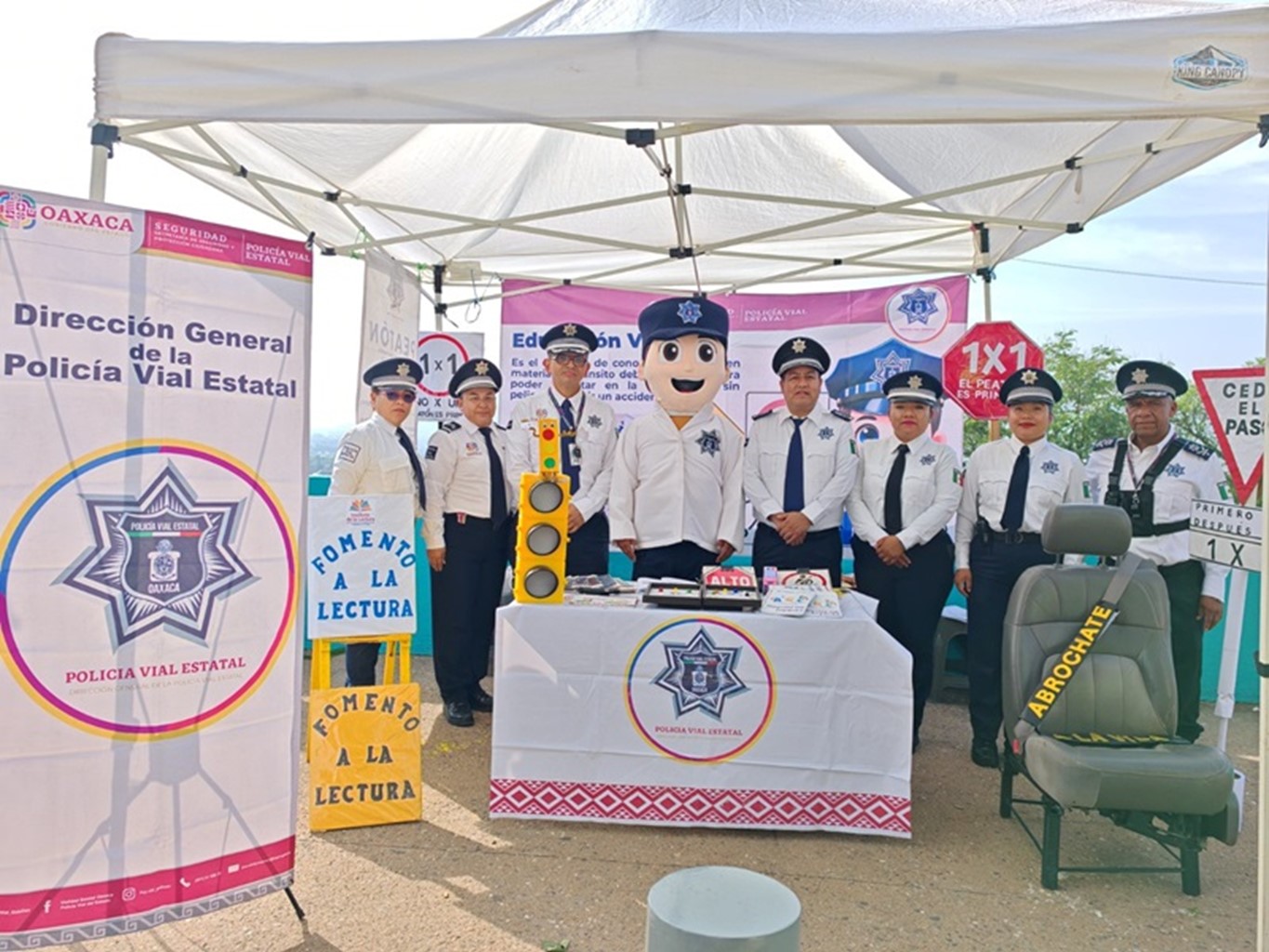 Refuerza Policía Vial acciones de concientización durante las fiestas de Julio, mes de la Guelaguetza 2025