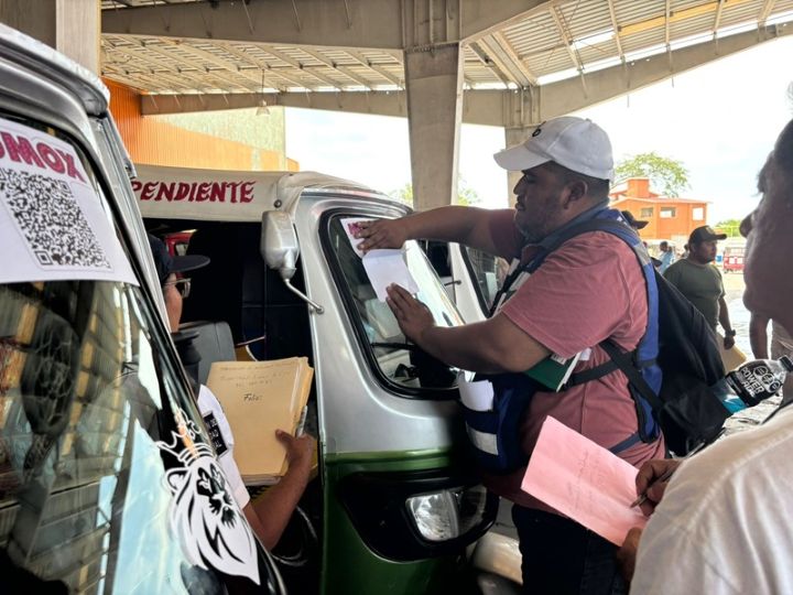 Avanza Semovi en censo de mototaxis en Juchitán de Zaragoza
