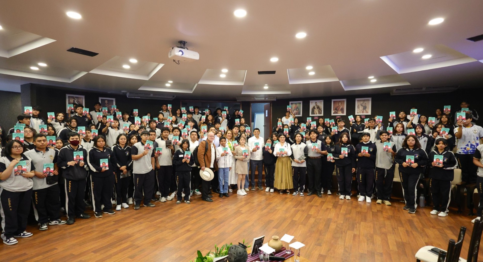 La Primavera Oaxaqueña brinda herramientas a las juventudes para ser líderes del futuro: Salomón Jara