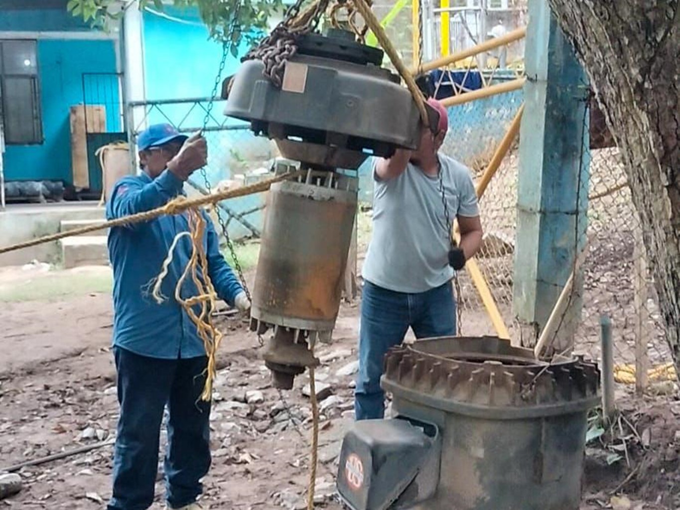 Rehabilita Ceabien infraestructura de Matías Romero para restablecer servicio de agua