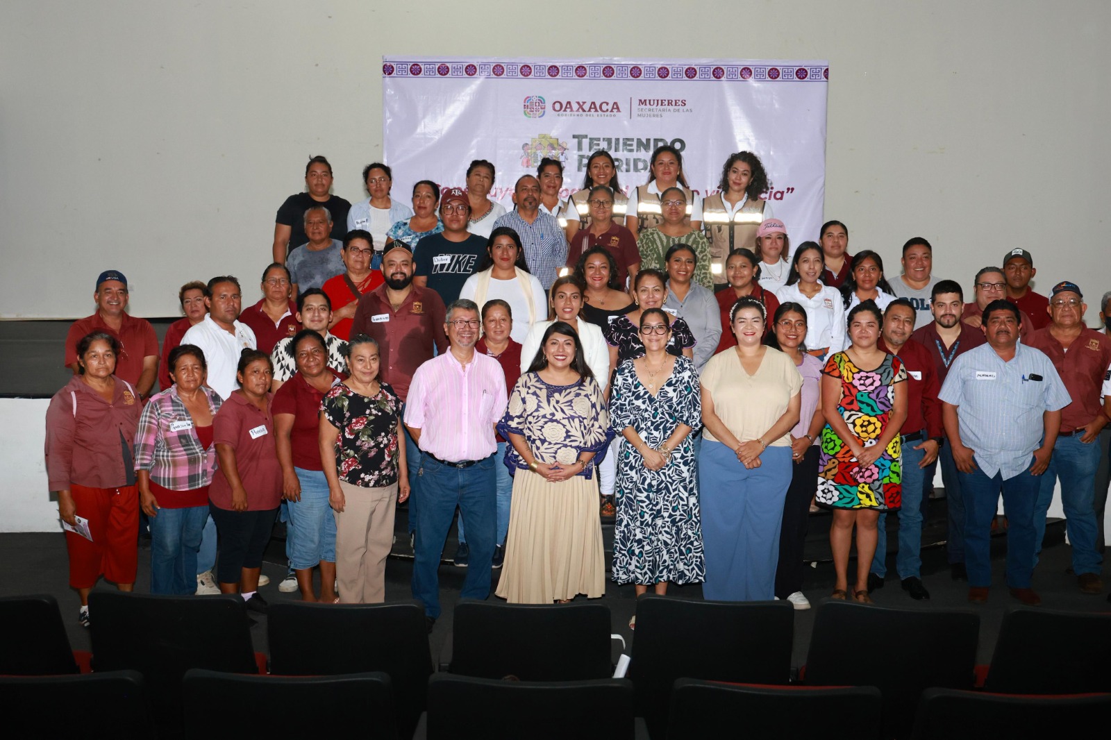 Impulsa Gobierno de Oaxaca derechos político-electorales de las mujeres en la Cuenca del Papaloapan