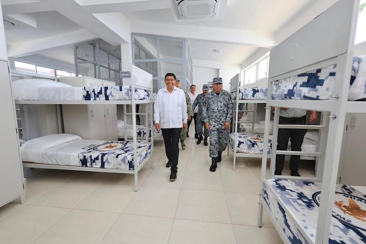 Inaugura Salomón Jara instalaciones de la compañía de la Guardia Nacional en Santa María Huatulco