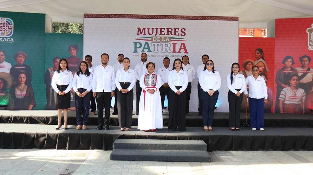 Rememora Sebienti lucha de mujeres y hombres en la construcción del país