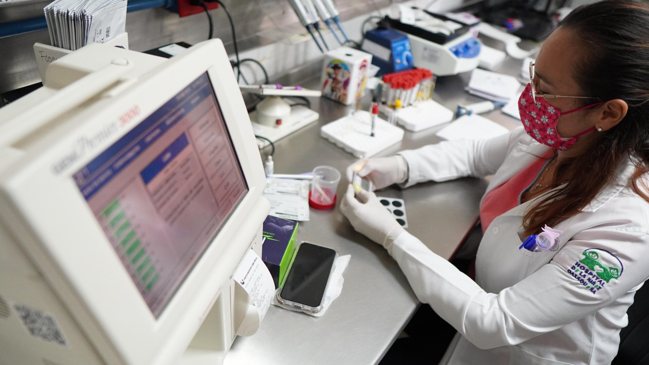 Laboratoristas, ejemplo de compromiso y espíritu de servicio: SSO