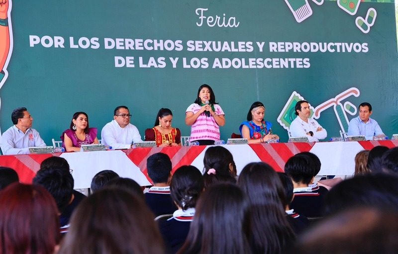 Realiza Secretaría de las Mujeres Feria por los Derechos Sexuales y Reproductivos para Adolescencias y Juventudes