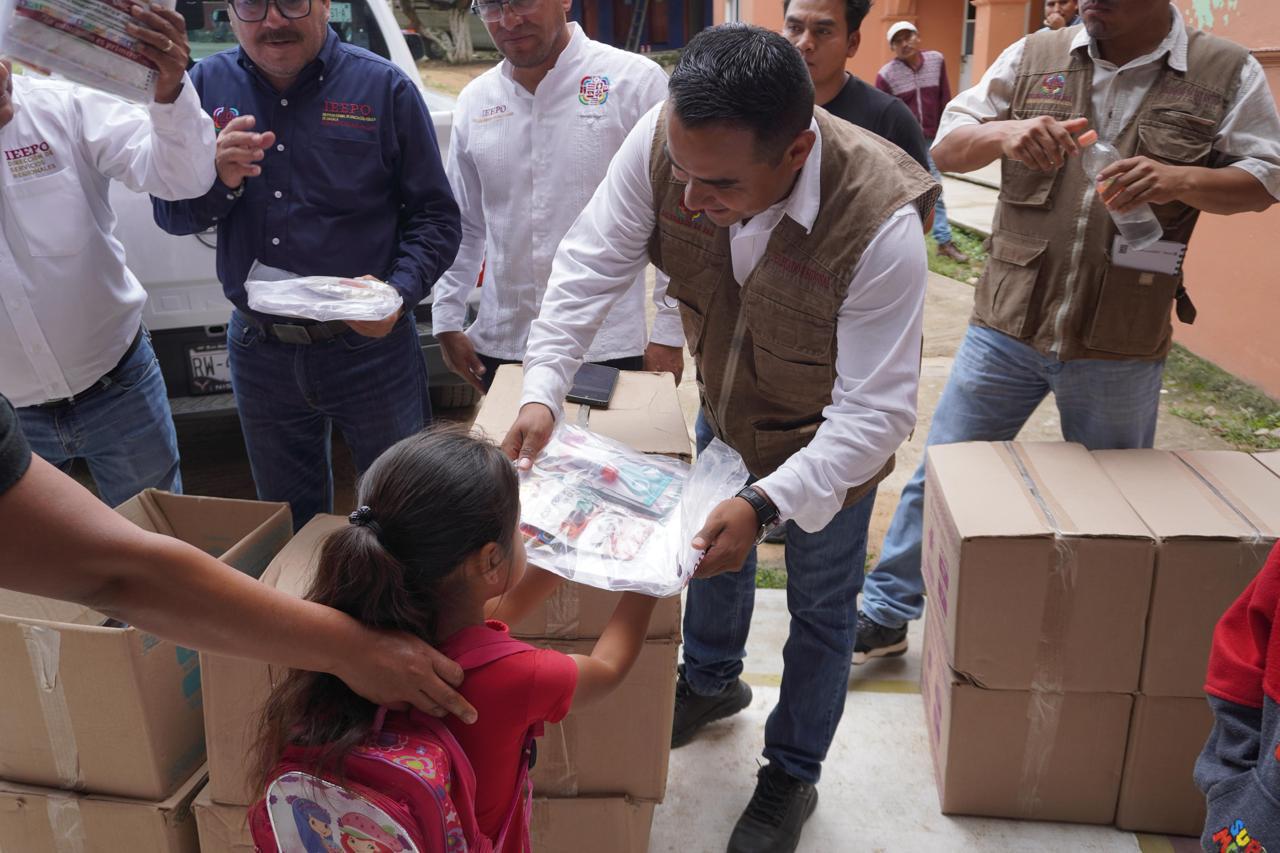 Tras 8 años de suspensión, Gobierno de Oaxaca anuncia inicio de clases en Guadalupe Victoria, San Juan Juquila Mixes