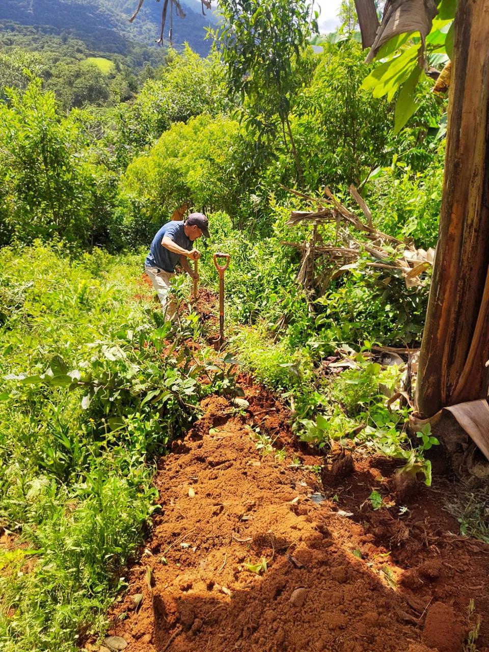 Realiza Ceabien ampliación del sistema de agua potable en Santiago Juxtlahuaca