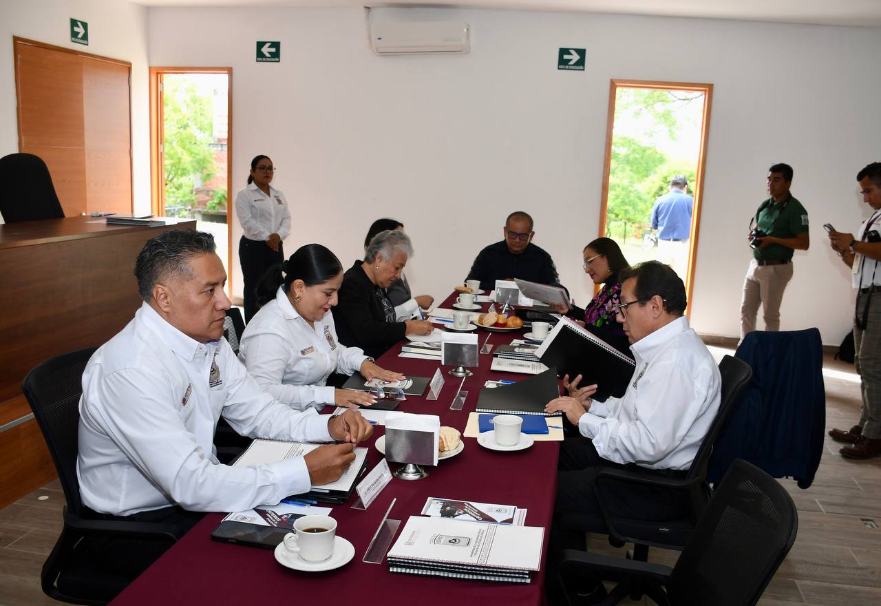 Promueve Consejo Académico Universitario de la Usepaz mejora continua de programas de estudio