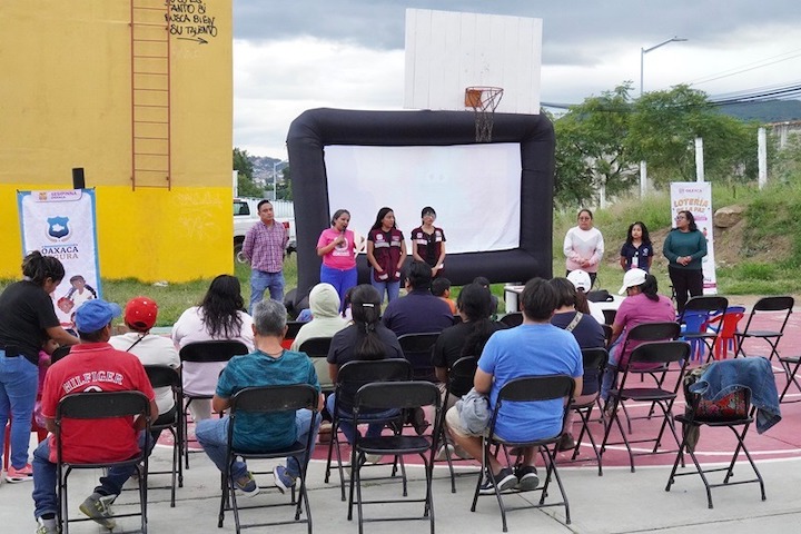 Promueve SE-Sipinna espacios seguros para infancias de Santa María Atzompa