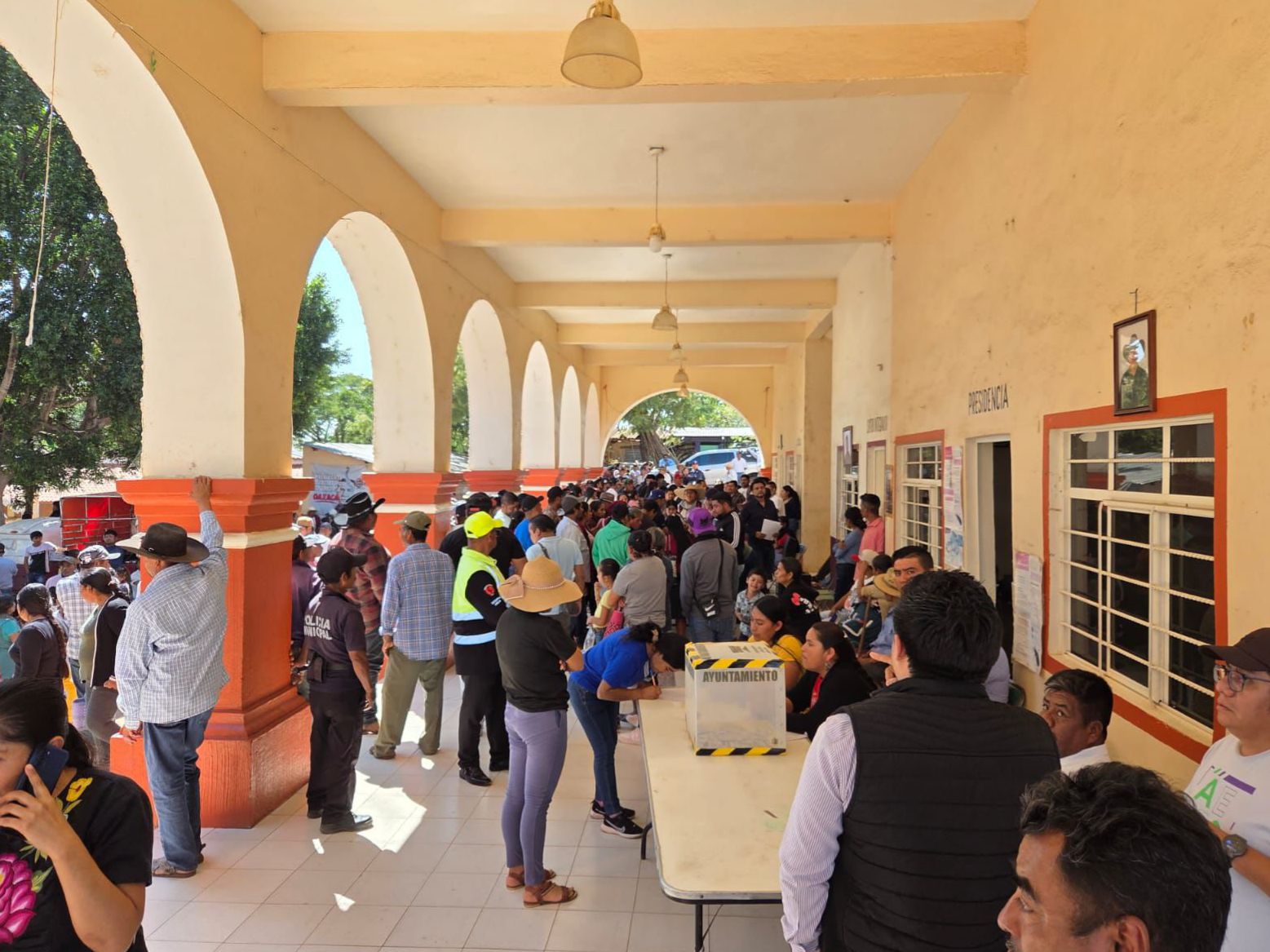 Avanzan con paz y gobernabilidad elecciones por Sistemas Normativos Internos en Oaxaca: Romero López