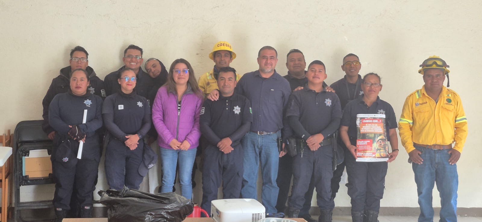 Fortalece Coesfo conocimientos sobre manejo del fuego en Ciénega de Zimatlán