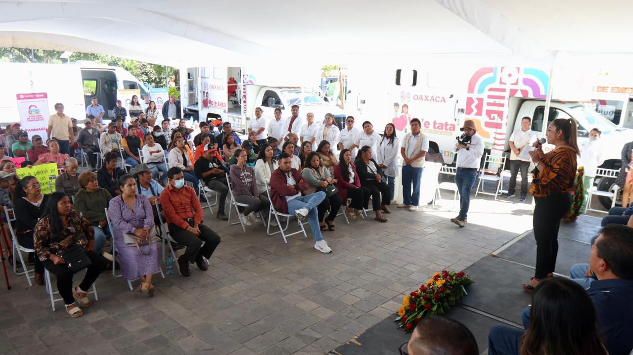 Con Caravana Ve’e Tata, Sebienti acerca atención médica gratuita a Ocotlán de Morelos