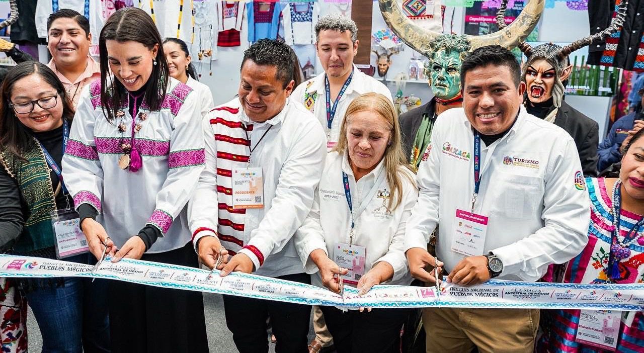 Inaugura Sectur Estatal stand de Oaxaca en el Tianguis Nacional de Pueblos Mágicos 2025