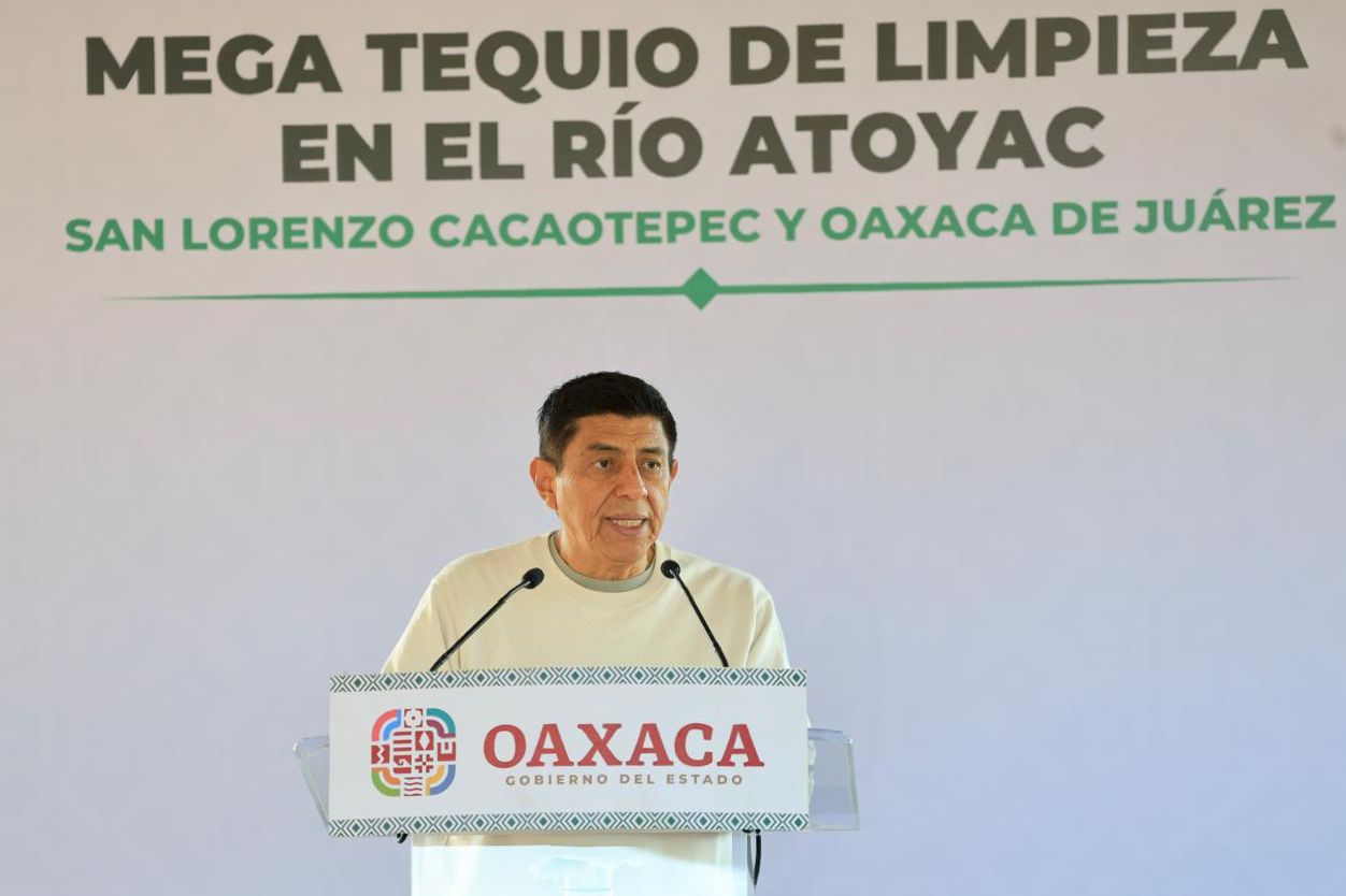 Continúa Salomón Jara rescate del Río Atoyac con Mega Tequio de Limpieza en San Lorenzo Cacaotepec y Oaxaca de Juárez