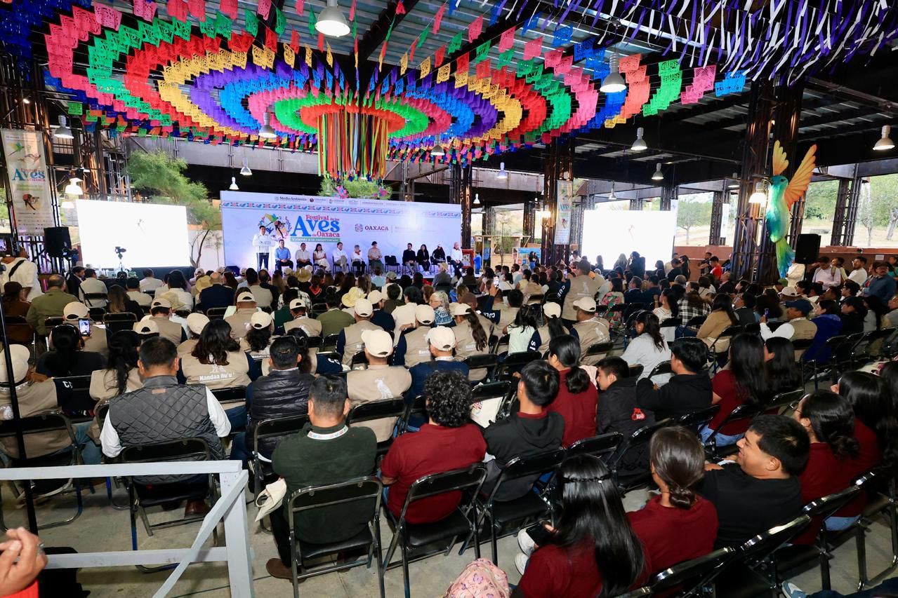 En Festival de las Aves de Oaxaca, Gobernador Salomón Jara reconoce el cuidado de la riqueza natural de la entidad